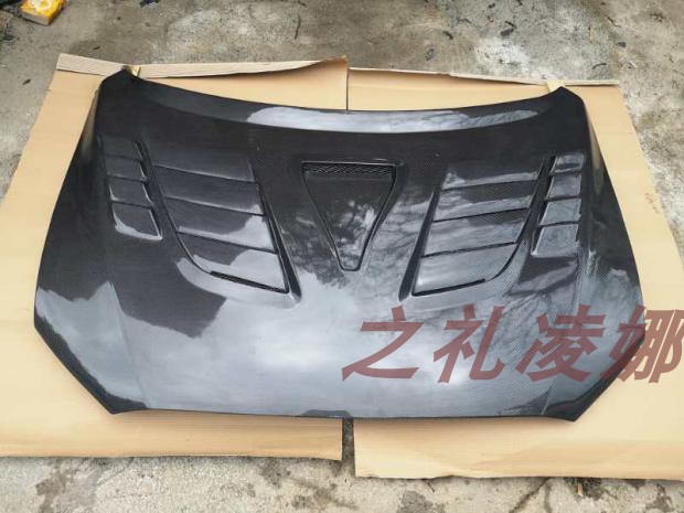 三菱   翼神Evolution EVO10 碳纤维机盖  Varis头盖