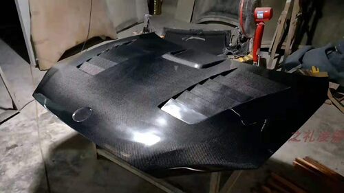 适用于宝马X1E84碳纤维机盖改装 宝马X1碳纤维开孔引擎机盖