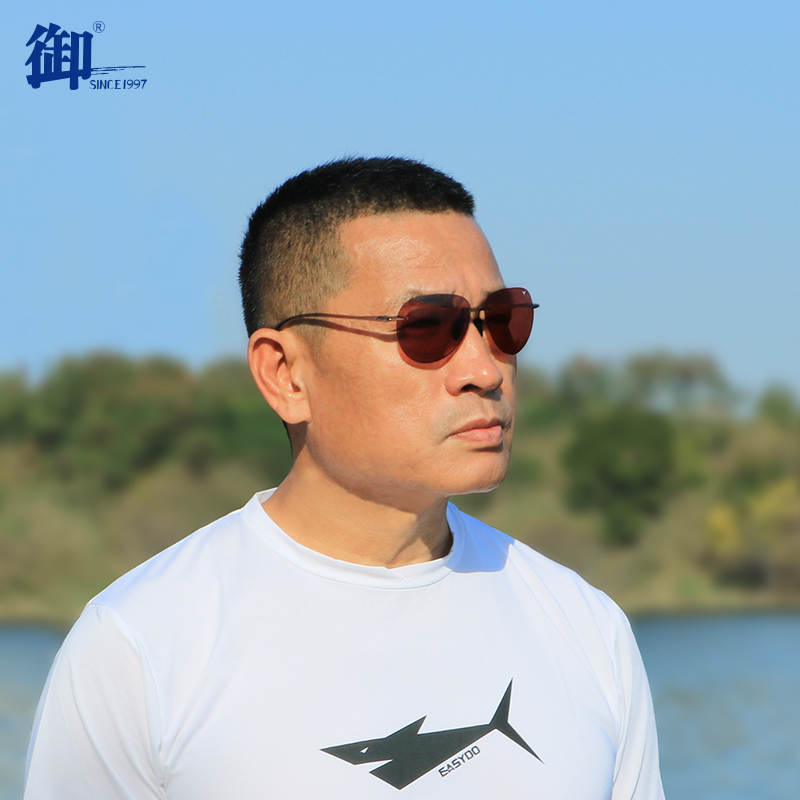御牌速控M2301钓鱼眼镜青铜偏光镜增晰OAR专业看漂超清抗冲击逆光
