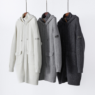 真两件 重磅亮片山羊绒长款连帽针织大衣外套衫+菱格白鹅绒马甲