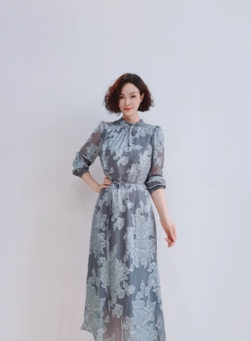 A073 春秋季新款时尚印花优雅显瘦气质连衣裙B5