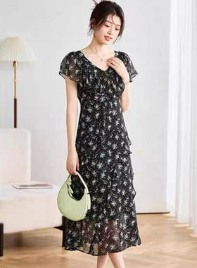 7555 夏款法式时尚气质荷叶边收腰显瘦长款连衣裙