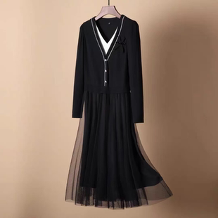A018 春秋款V领针织网纱拼接撞色设计感假两件中长裙连衣裙