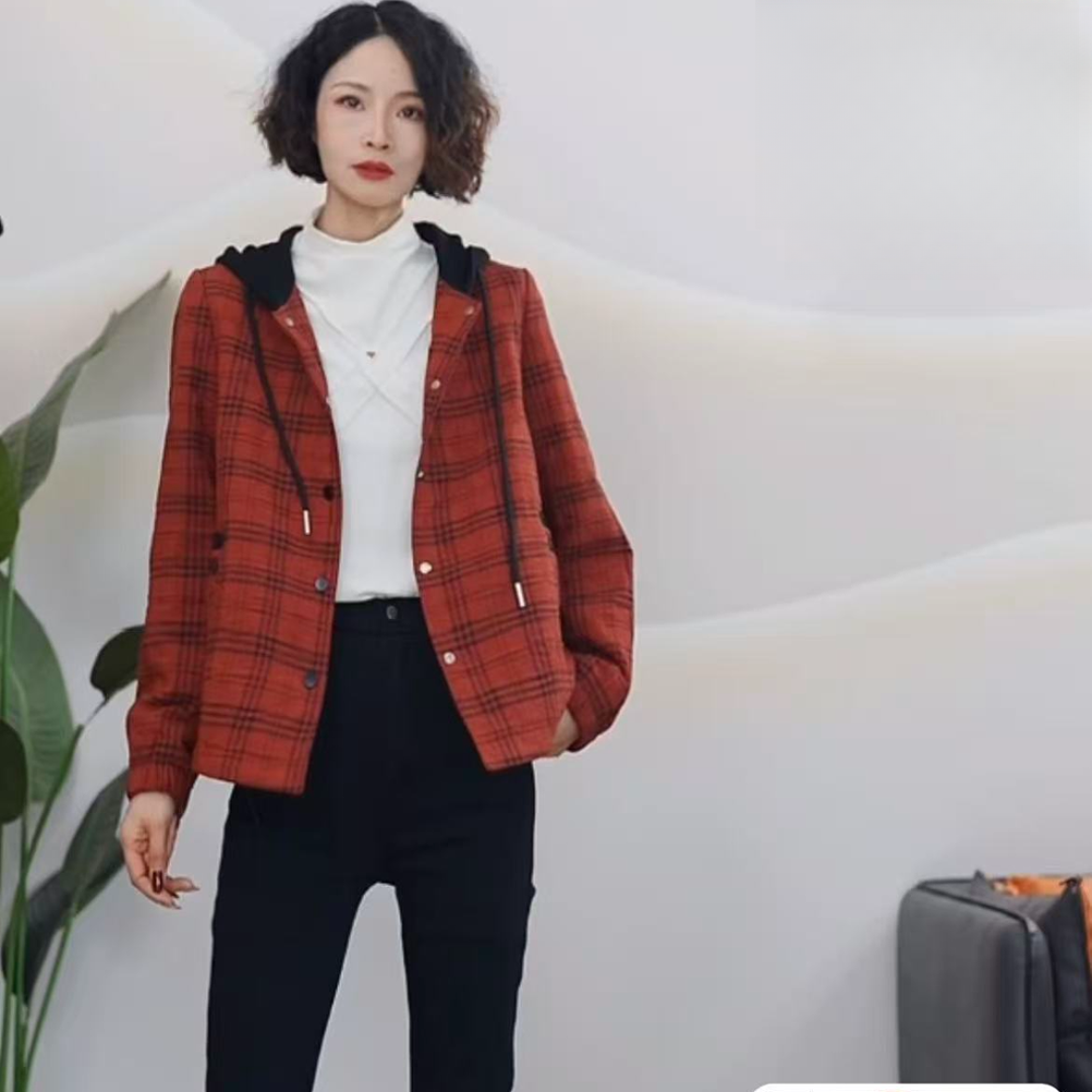 0111 春秋款经典格子休闲连帽短款百搭外套JR,女装/女士精品,短外套,淘宝优惠券,粉丝福利购,淘宝优惠卷