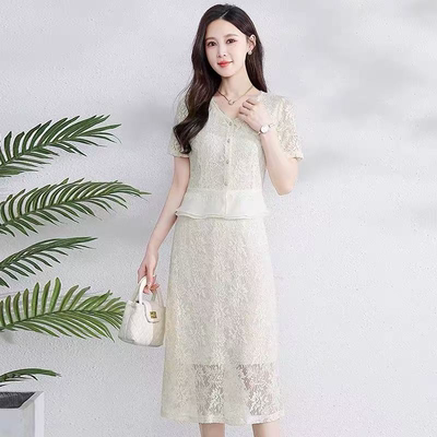 2109 夏季新款气质减龄女神范遮肚子显瘦假两件连衣裙