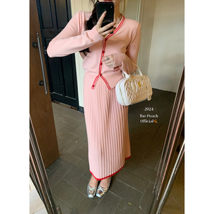 thepeachofficial【蜜桃恋人】粉色V领针织开衫女半身裙两件套秋