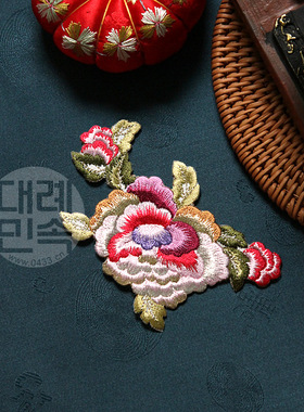 韩国原装进口韩服手绣花补片胸花H-P04073