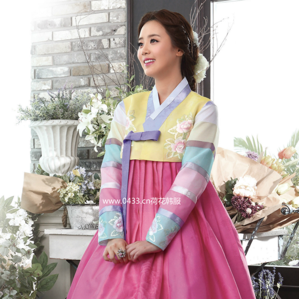 朝鲜族新娘婚礼韩服