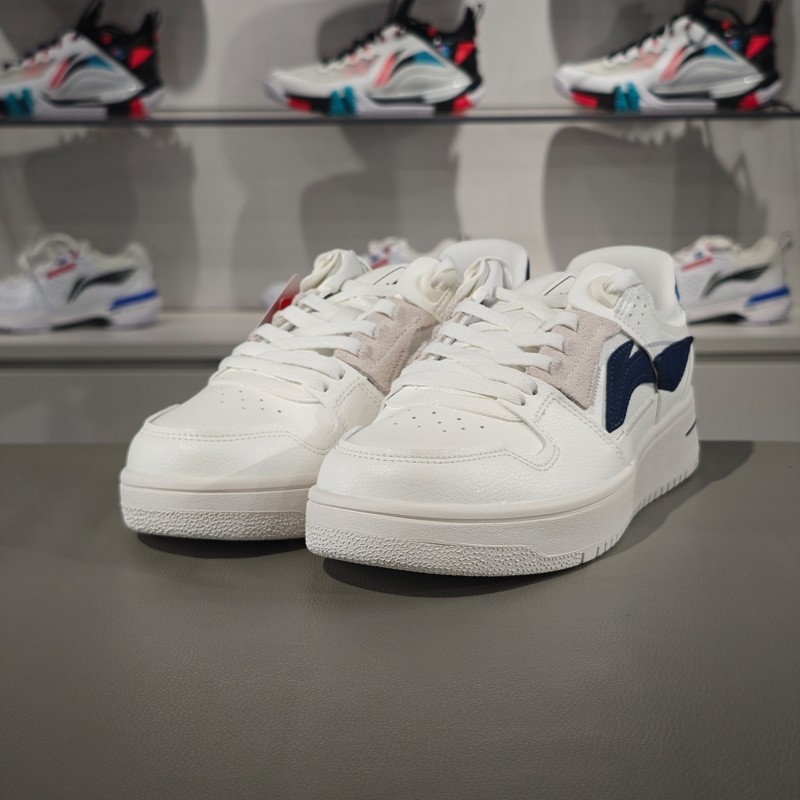 李宁系带男子板鞋低帮休闲鞋