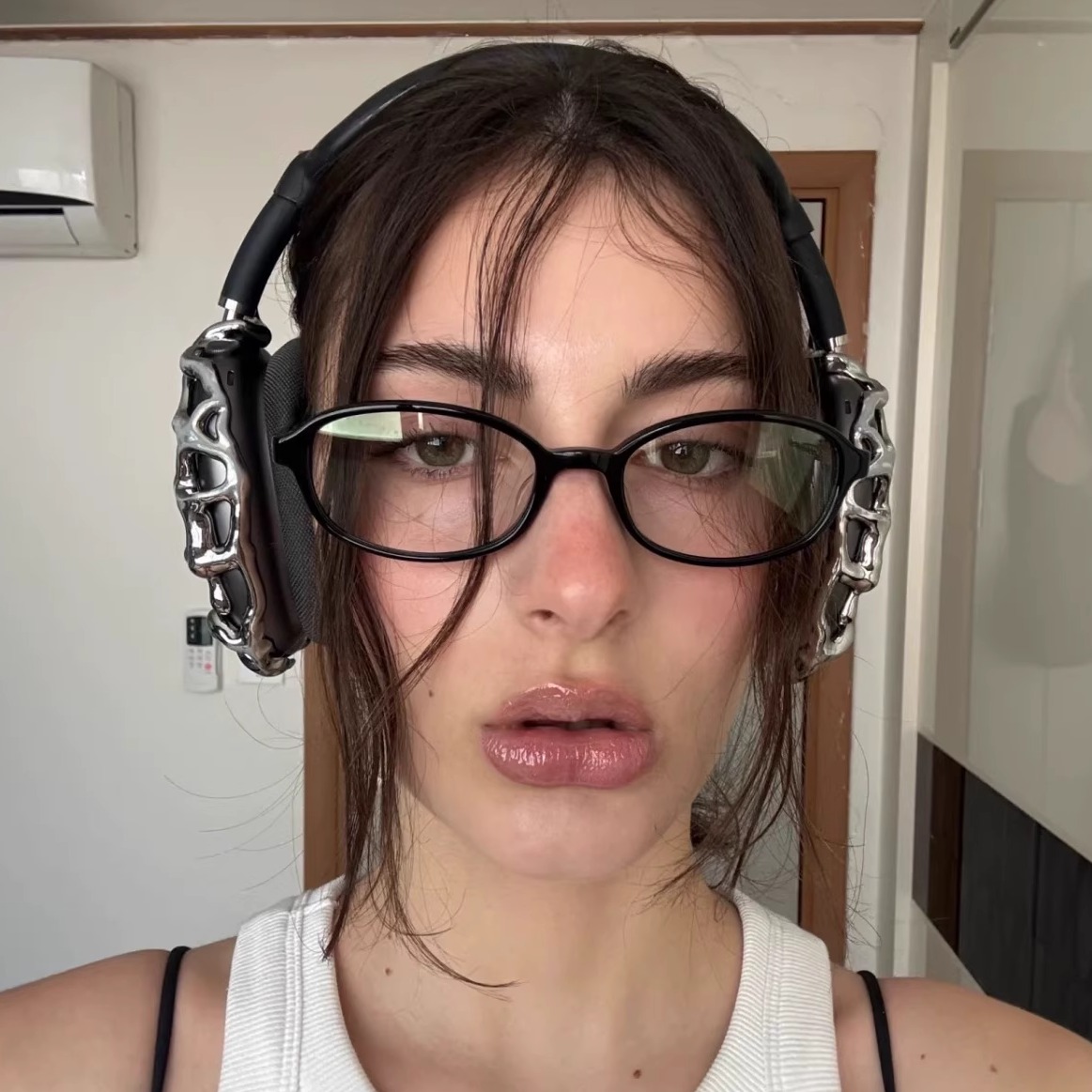 复古美式辣妹风椭圆形猫眼黑框素颜眼镜可配度数近视平光镜女潮