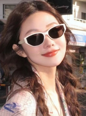 韩系复古猫眼白色偏光太阳眼镜女