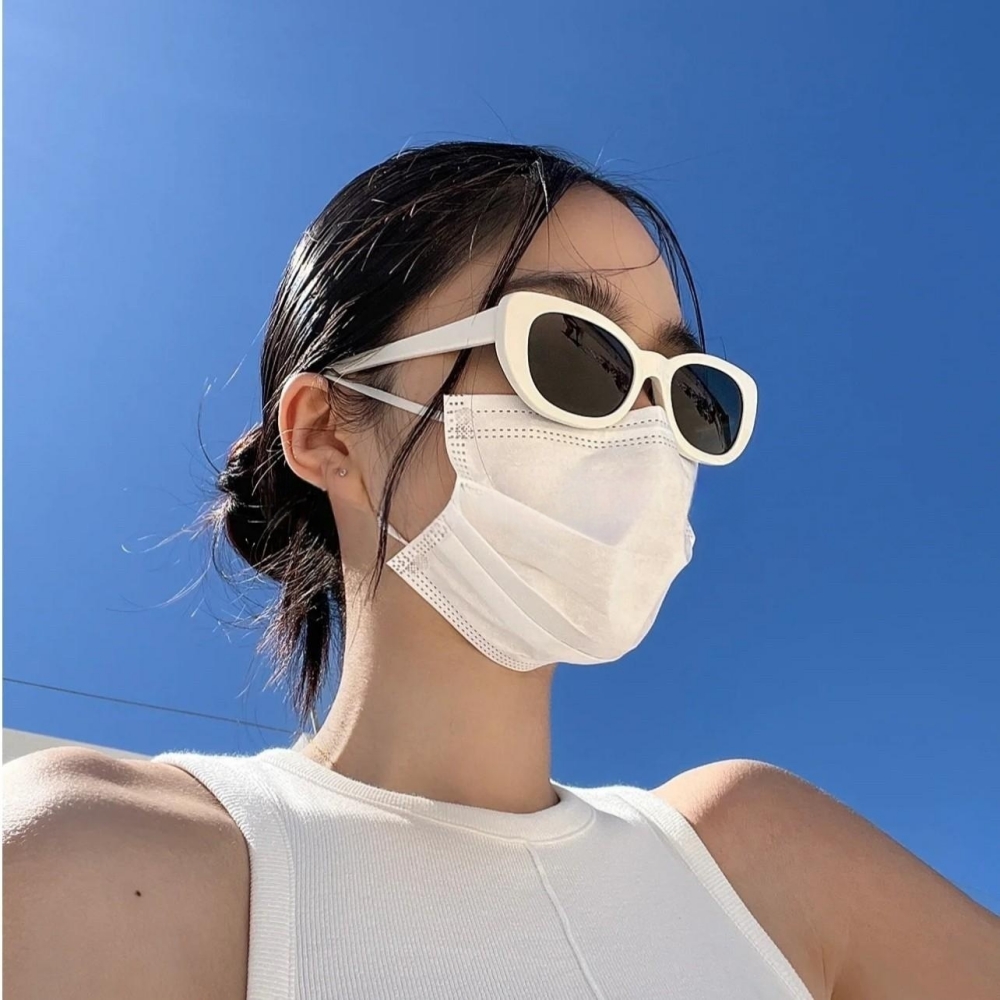 墨镜女高级感方圆脸复古猫眼白色