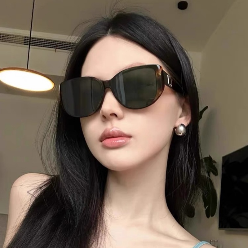 豹纹方形猫眼墨镜2025新款高级感