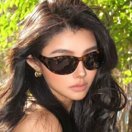 辣妹猫眼椭圆框太阳镜女2026新款