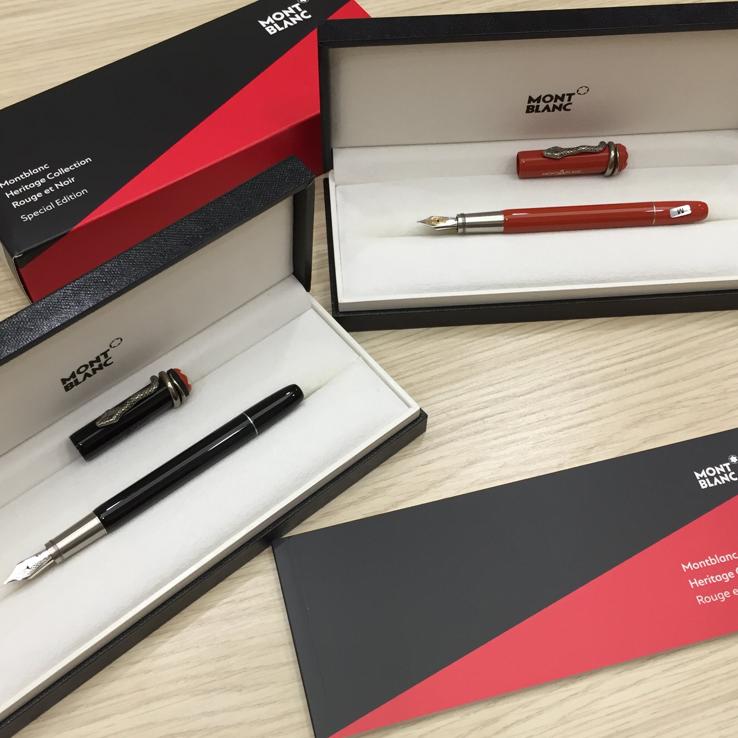 montblanc万宝龙钢笔传承系列110周年特别版红蛇114725黑蛇114721