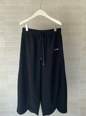 以十七   复古简约气球裤25年秋Y550233——1690