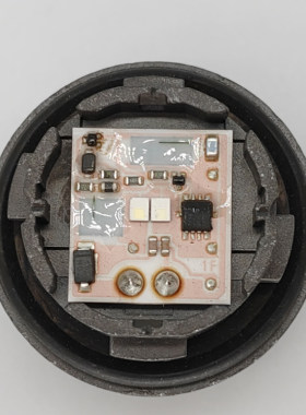 XINGYU13.5V3.9W汽车LED灯泡