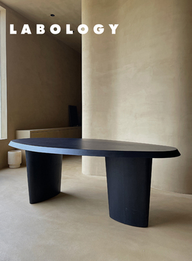 LABOLOGY新品｜kar黑色餐桌 设计师家具侘寂现代简约日式餐厅买手