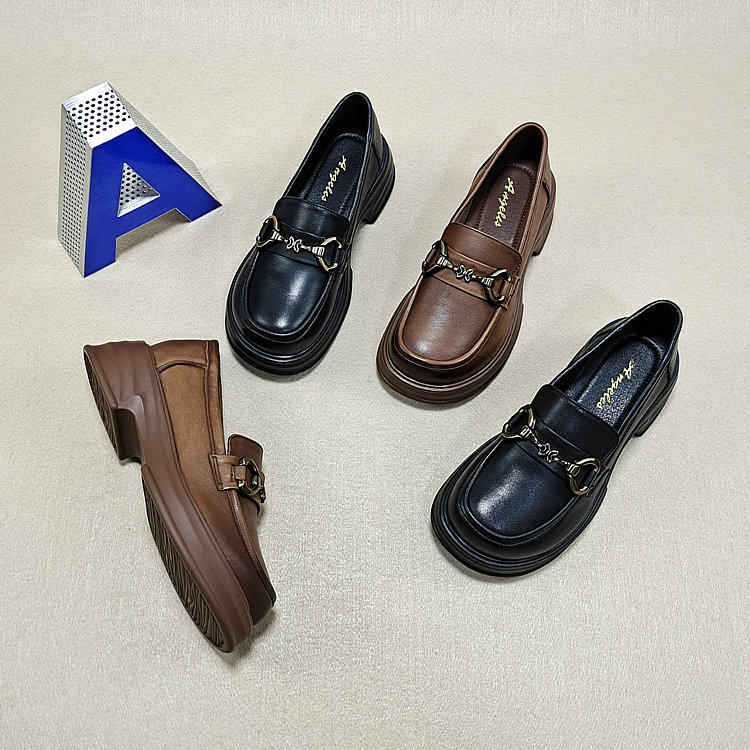 头层牛皮英伦风复古时尚单鞋女2025新款一脚蹬真皮轻便百搭乐福鞋,女鞋,乐福鞋（豆豆鞋）,淘宝优惠券,粉丝福利购,淘宝优惠卷