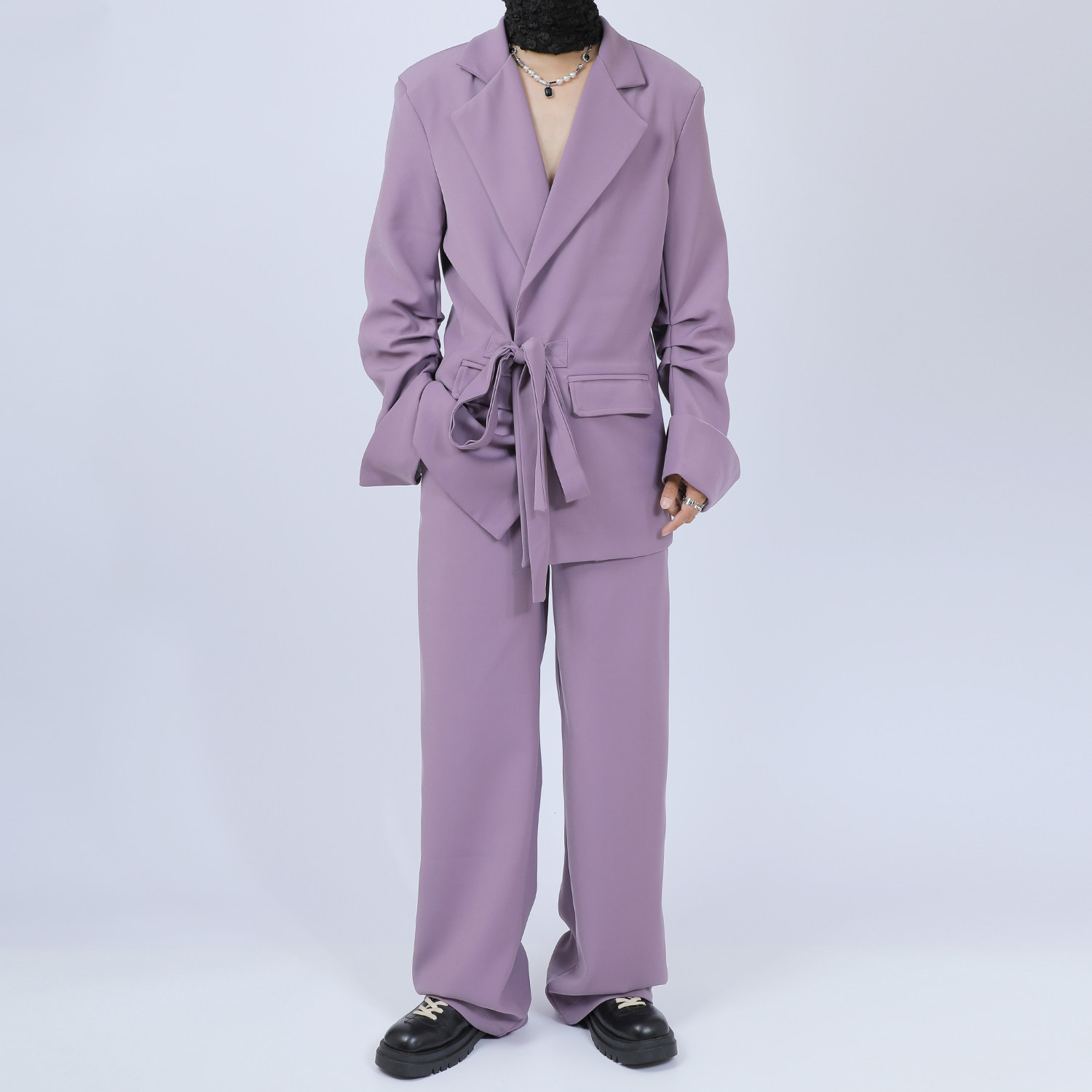 原创男装新款时尚套装小众设计感斜襟系带韩系紫色西服长裤两件套,男装,时尚套装,淘宝优惠券,粉丝福利购,淘宝优惠卷