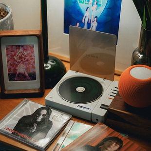 Syitren 小众浪漫礼物 赛塔林R300复古蓝牙CD机播放器充电便携式