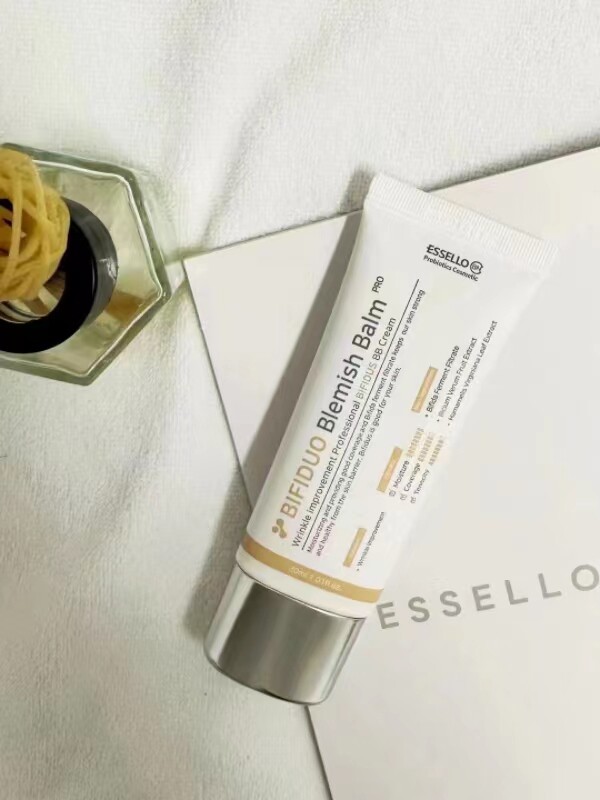 韩国院线ESSELLO爱思露无霞舒容BB霜遮瑕力舒护保湿补水粉底液润