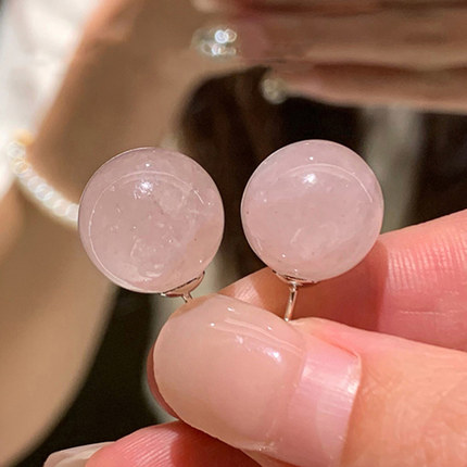 粉色水晶石耳钉减龄个性时尚转运耳环简约日常通勤小果冻圆球耳饰