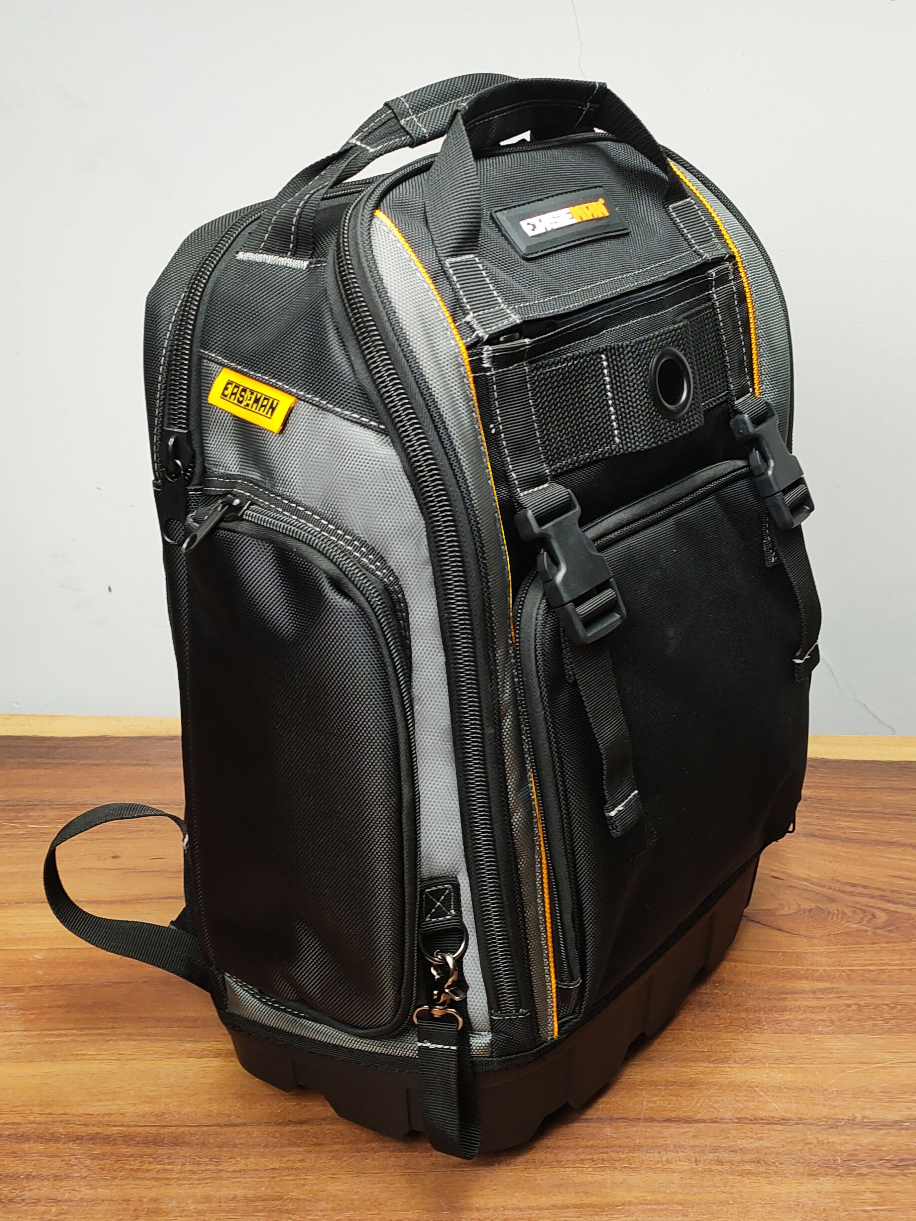 EASEMAN 중장비 도구 가방 배낭 전기 기술자를 위한 퀵 릴리스 버클 내구성 강함 수리 가능 다기능 및 두꺼움