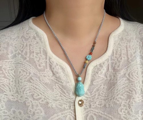 湖北原矿无优化绿松石精工雕刻貔貅项链毛衣链男女款高瓷附证书