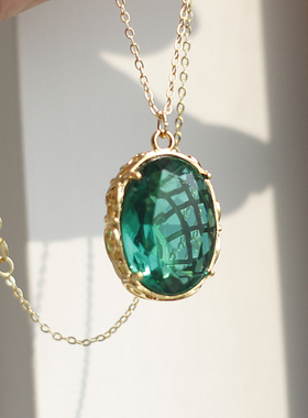 西洋古董祖母绿莱茵吊坠女