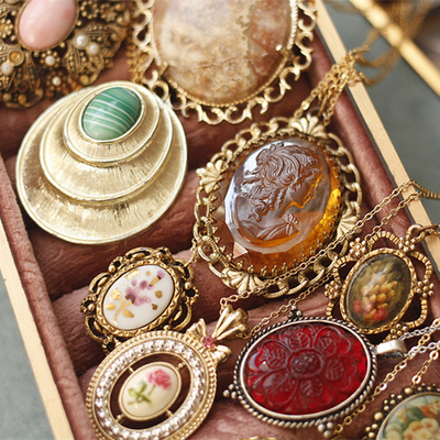 中古Avon夸张吊坠项链毛衣链女