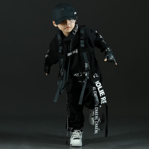 炸街演出服街舞儿童潮服男童嘻哈套装三件套潮宝走秀架子鼓表演服