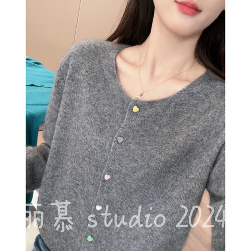 【彩色爱心扣】纯色慵懒风秋季薄款外穿针织开衫欧货显瘦上衣9013