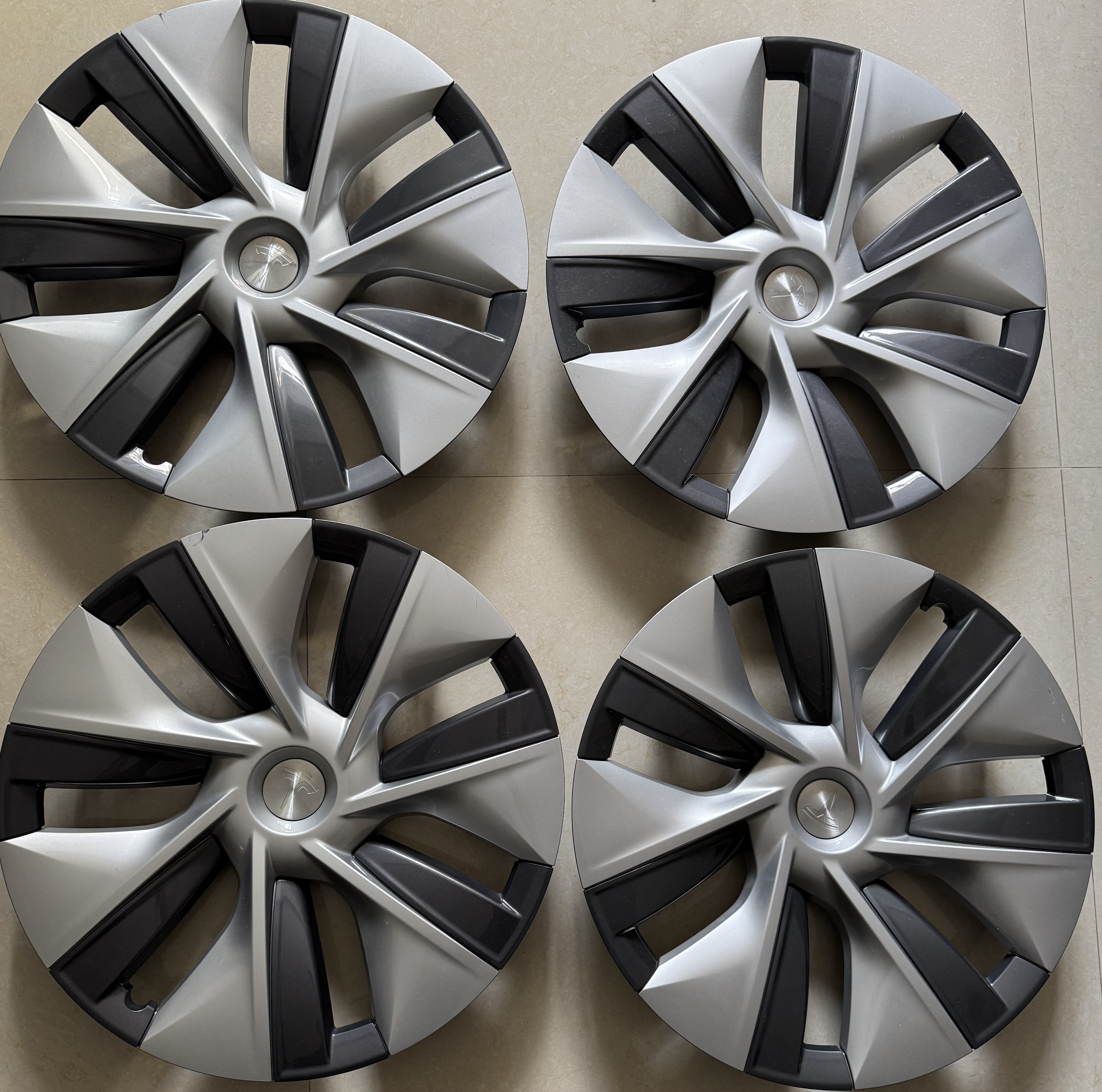 特斯拉轮毂盖原厂拆车件整套优惠