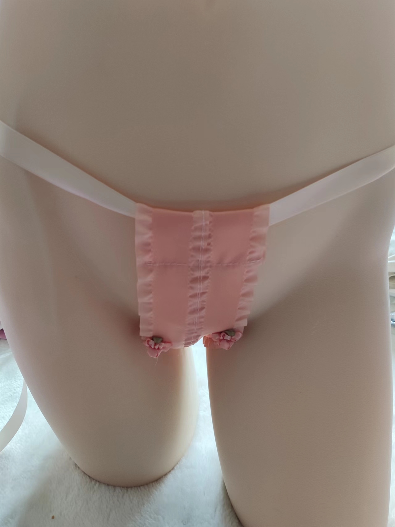 丁字裤绸缎透气性感上托情调