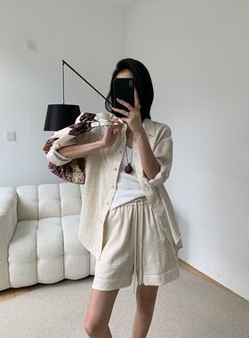 2025年春夏新款设计感亚麻混纺衬衫短裤套装OL通勤百搭两件套女