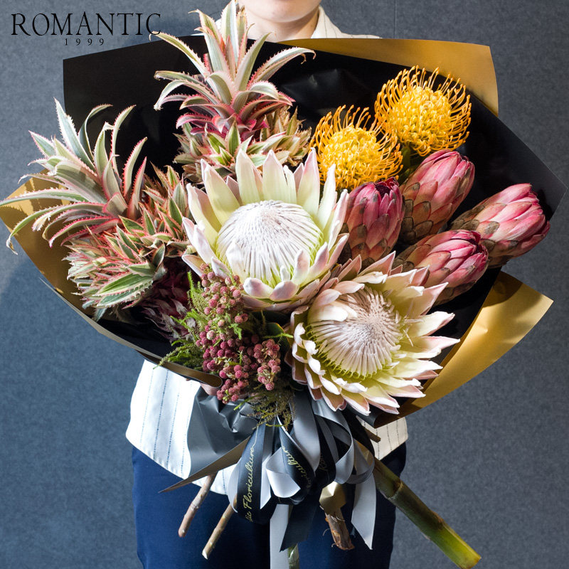 romantic新品网红南非帝王花公主凤梨时尚超大混搭花束北京鲜花