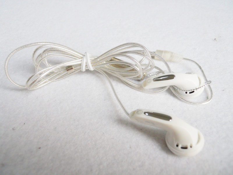 白色手机耳机MP4重低音音量