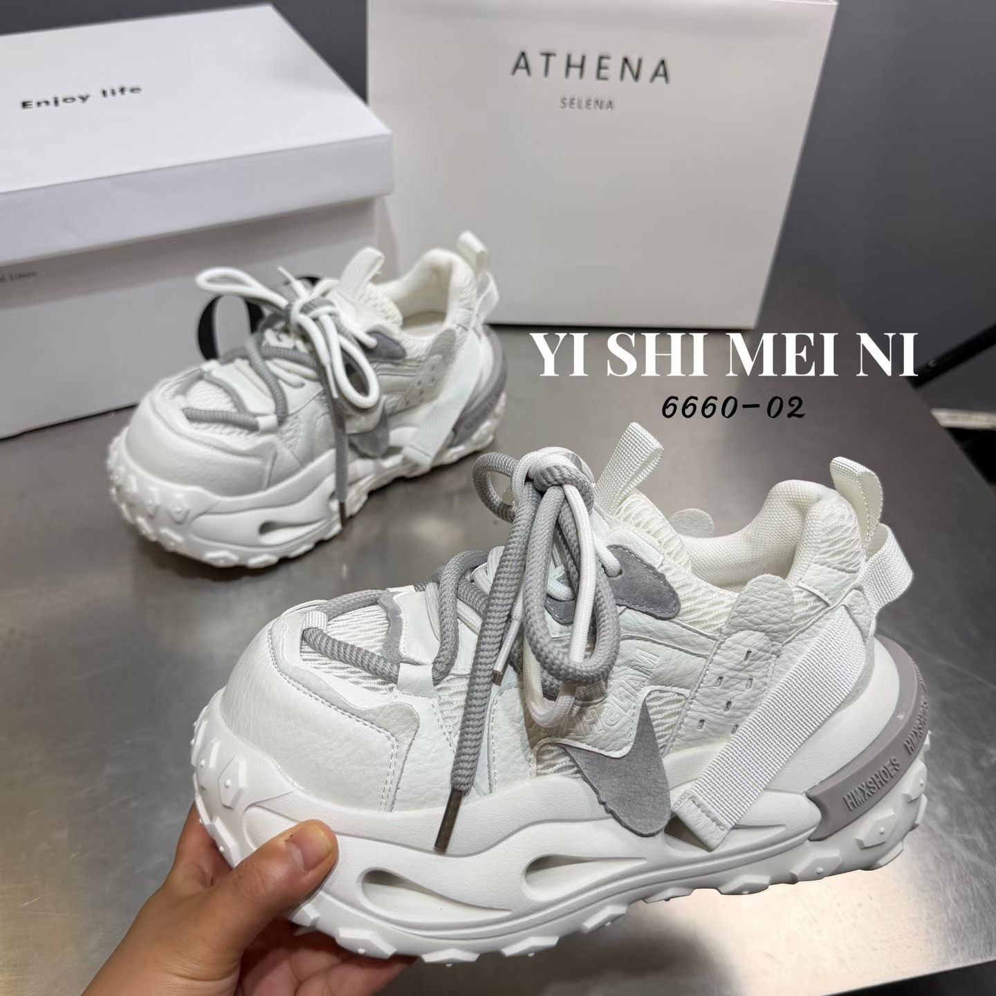 复古真皮做旧大头面包鞋女秋季厚底松糕老爹鞋百搭增高运动休闲鞋