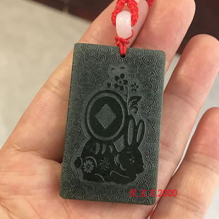 2025年新款天然和田玉卯兔吊坠青玉生肖挂件男女款平安无事牌玉佩