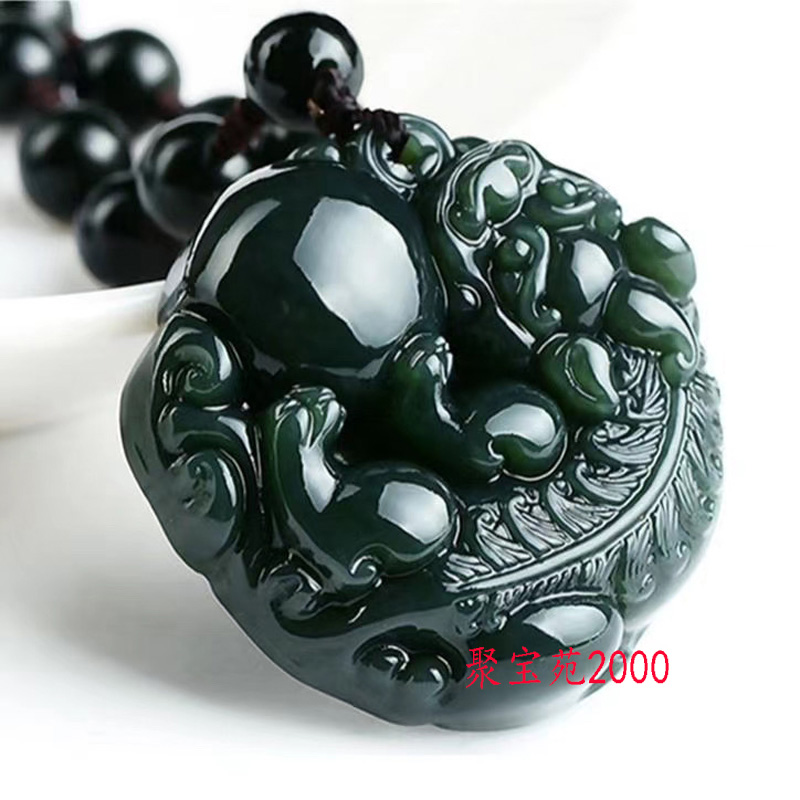 天然和田玉貔貅吊坠玉石有求必应青玉财源滚滚貔貅玉十八罗汉项链