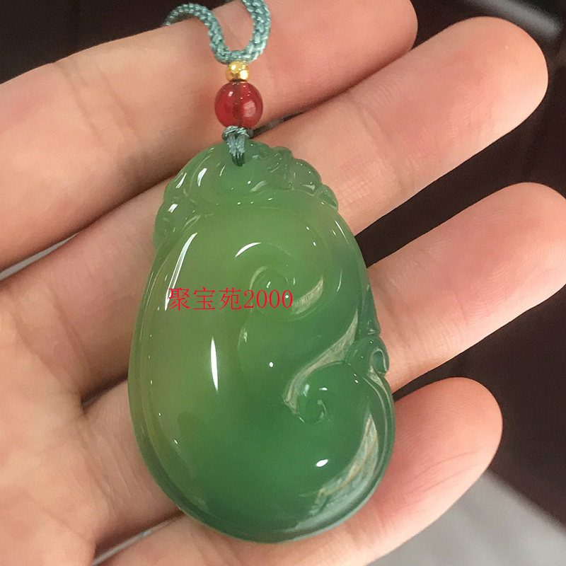天然玉髓帝王绿如意吊坠冰种玛瑙满绿色平安福寿神兽挂件玉毛衣链图片