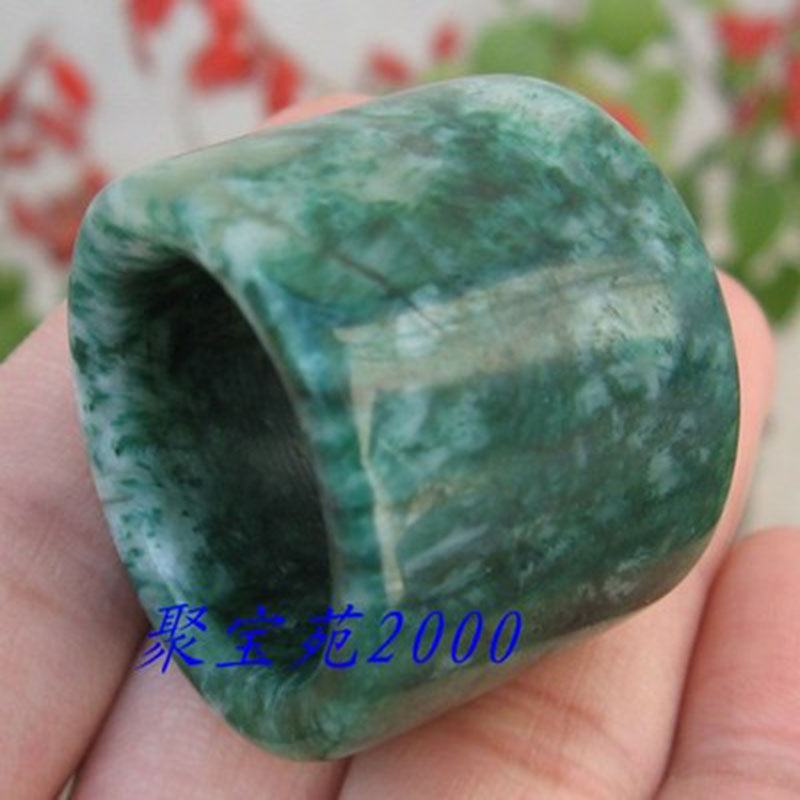 新款白玉飘绿扳指男款玉扳指女士玉石大拇指指环新疆玉石扳指戒圈