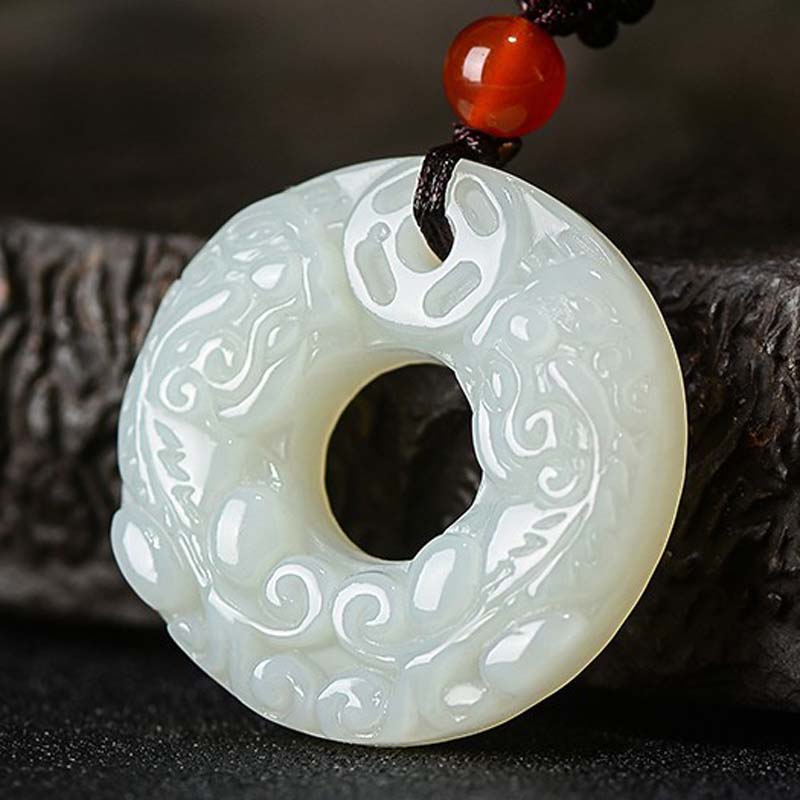 如意貔貅平安扣项链新疆和田玉