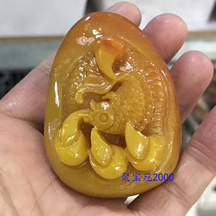 黄龙玉鹰爪鱼手把件玉石抓住机遇玉鹰抓鲤鱼男女把玩件仿玉雕礼物