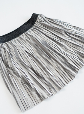 欣易雪法单童装银色百褶裙女童甜美可爱半身裙短裙松紧腰时尚百搭