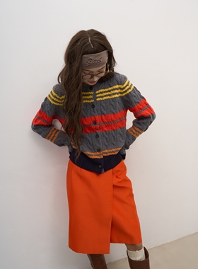 LANVIVIER 靓丽多巴胺 真丝羊毛混纺叠片挺括感亮橘色及膝半身裙