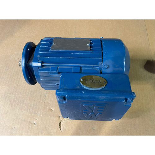 Sew Eurodrive DFT80N8/4,0.3/.5 惠普,820/1700 RPM S-64