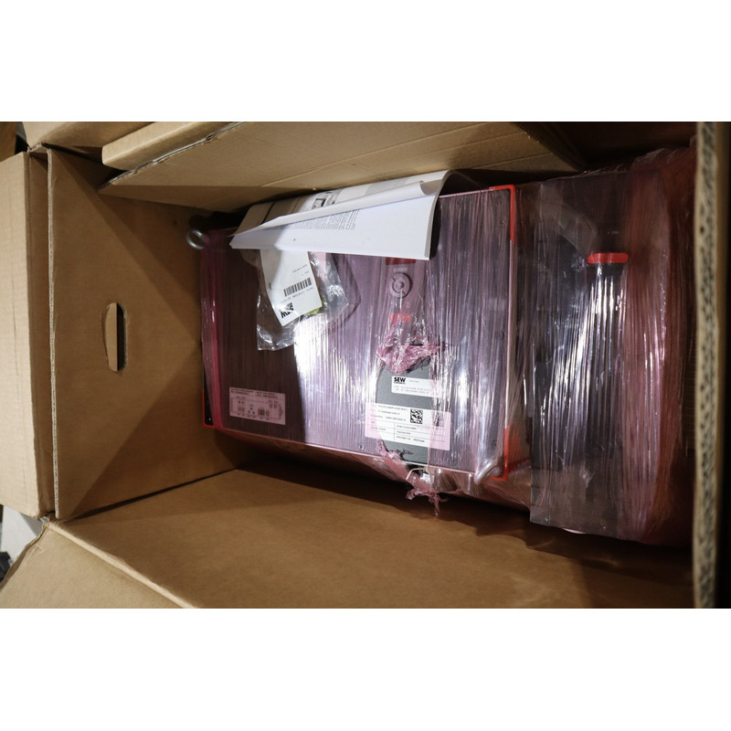 SEW EURODRIVE PHC21A-A040M1-E20A-00/S11 INVERTER BRAND NEW I