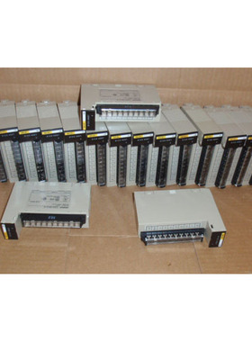 C200H-OA121-E Omron Plc 8 Punto Tiristor Salida Módulo Tarj